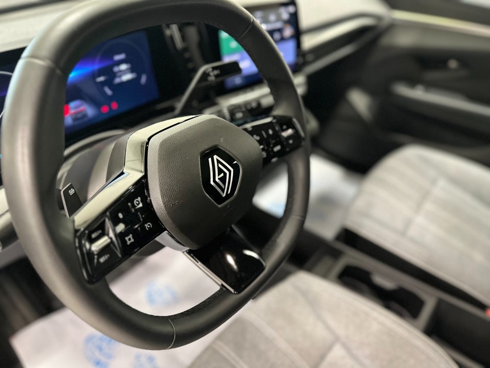 Renault Megane E-Tech 60 Optimum Charge 5d