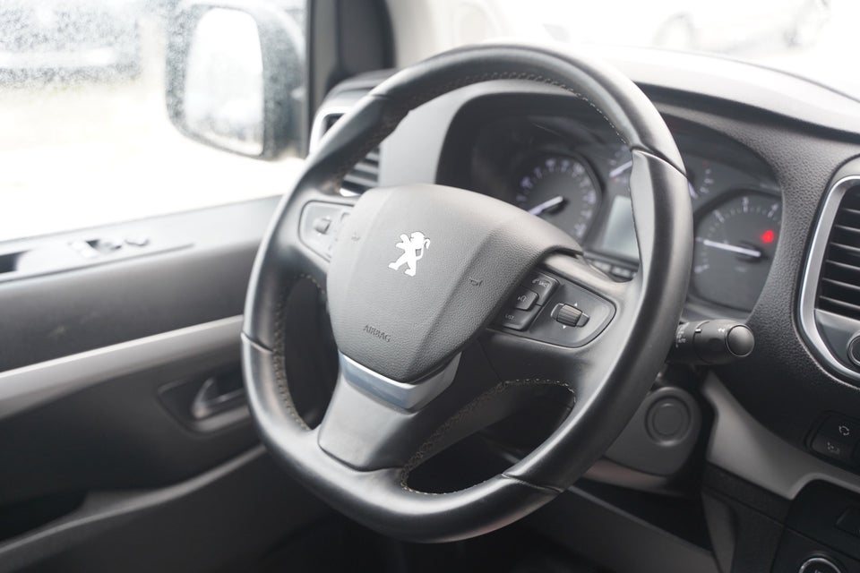 Peugeot Expert 2,0 BlueHDi 144 L2 Plus Van