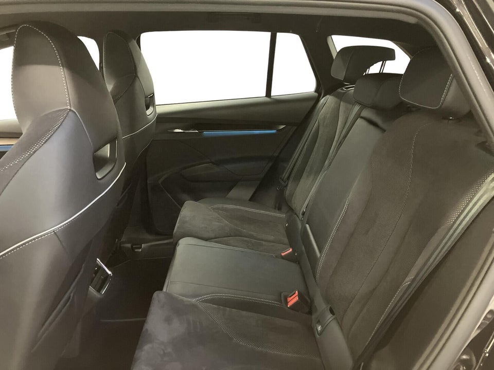 Skoda Enyaq 60 iV Sportline 5d