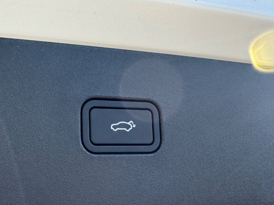 Volvo EX30 Extended Range Plus 5d