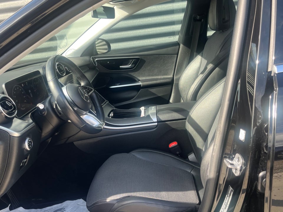 Mercedes C220 d 2,0 Advantage stc. aut. 5d