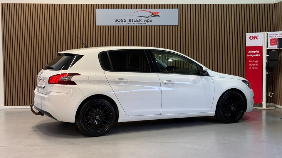 Peugeot 308 1,6 HDi 92 Active 5d