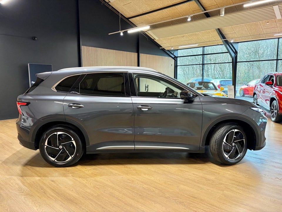 MG MGS5 64 Luxury 5d