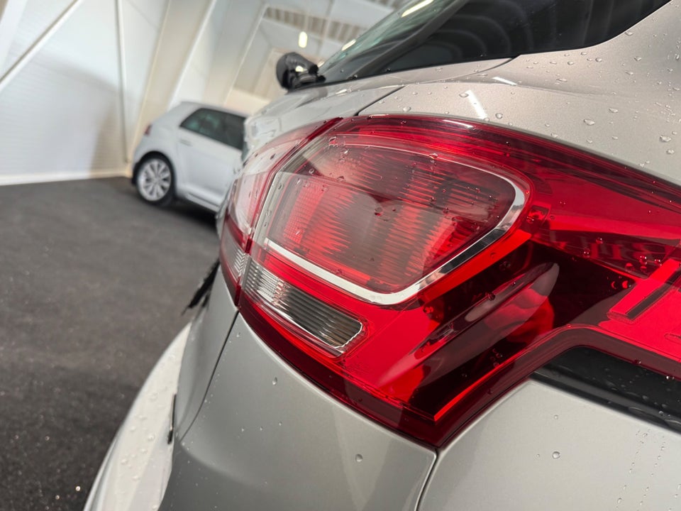 Ford B-MAX 1,0 SCTi 100 Titanium 5d