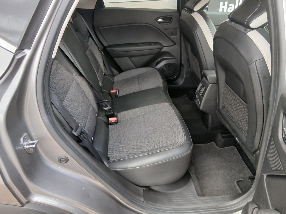 Renault Captur 1,6 E-Tech Intens 5d