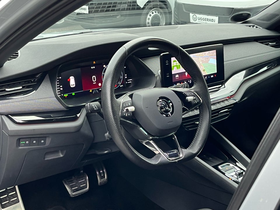 Skoda Octavia 1,4 TSi iV Sportline Combi DSG 5d