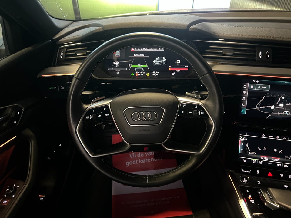 Audi e-tron 55 S-line quattro 5d