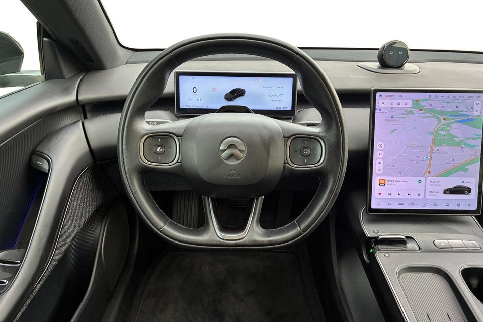 NIO ET5 75 Standard Range 4d