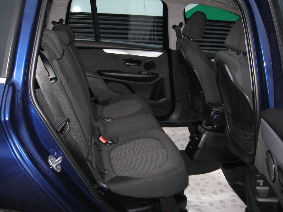 BMW 218d 2,0 Gran Tourer Advantage aut. 7prs 5d