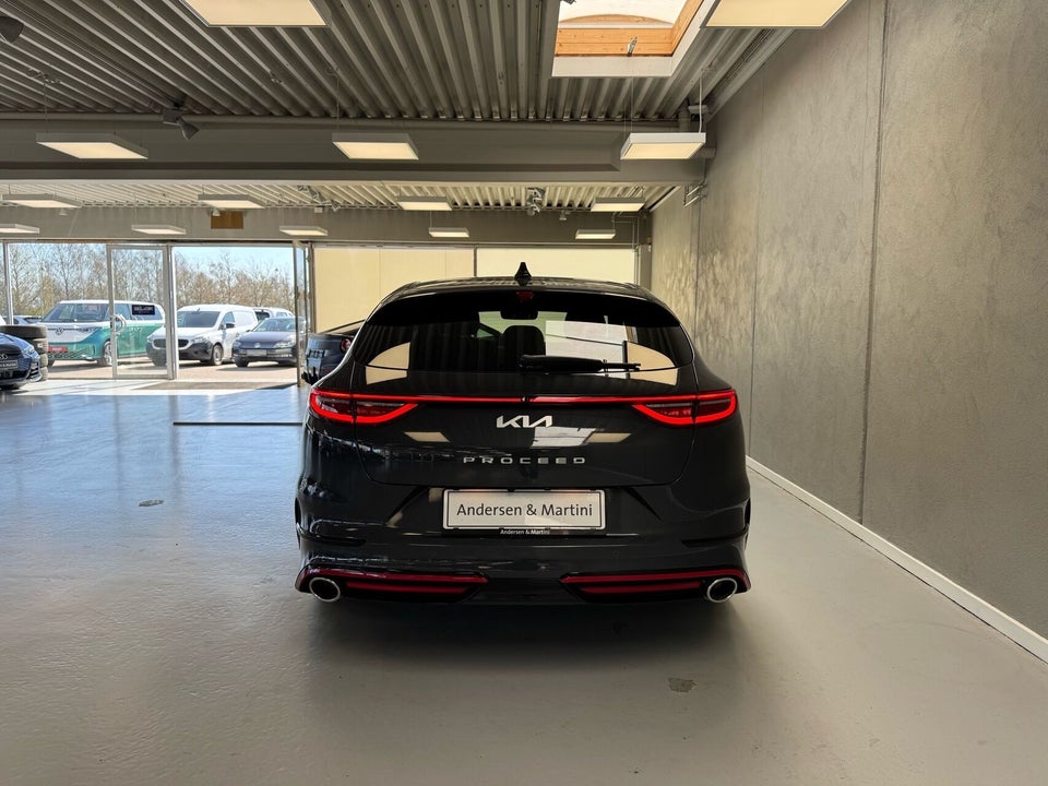 Kia ProCeed 1,6 T-GDi GT DCT 5d