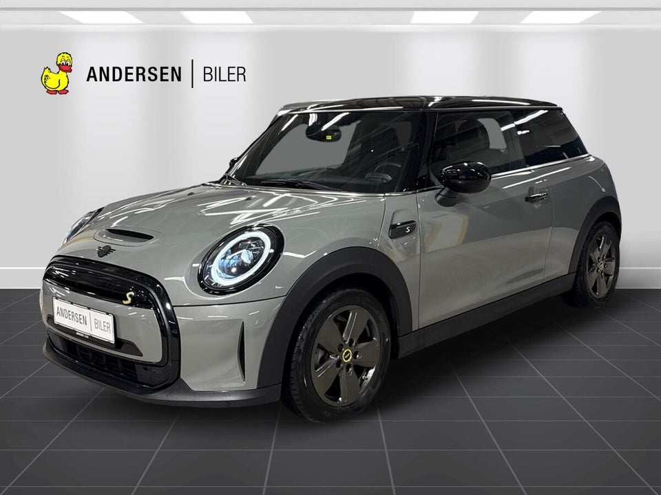 MINI Cooper SE Essential 3d