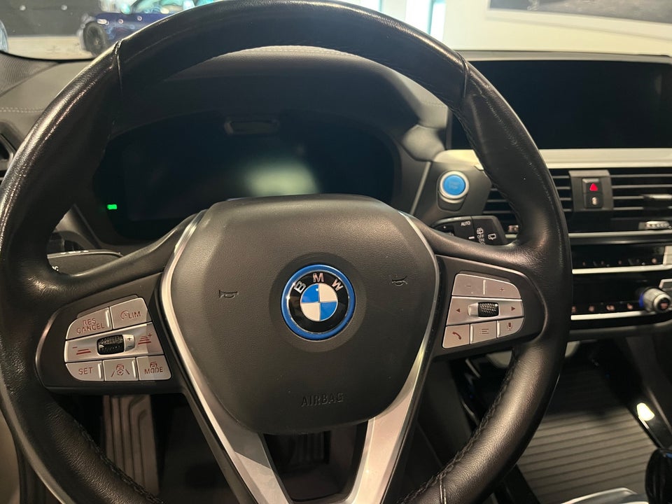 BMW iX3 Charged Plus 5d