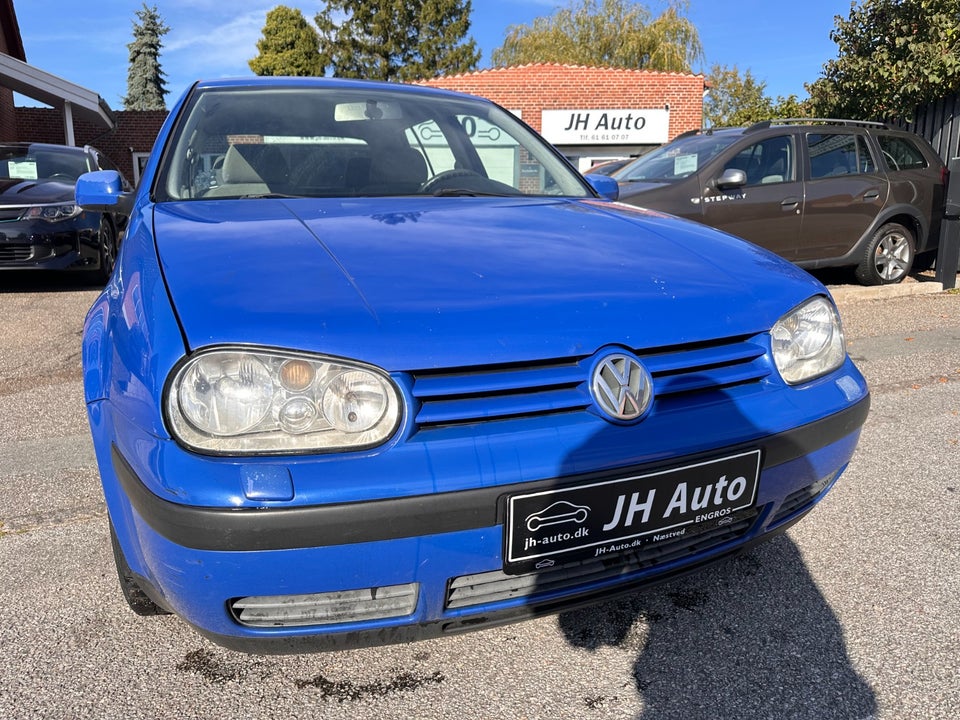 VW Golf IV 1,8 20V aut. 5d