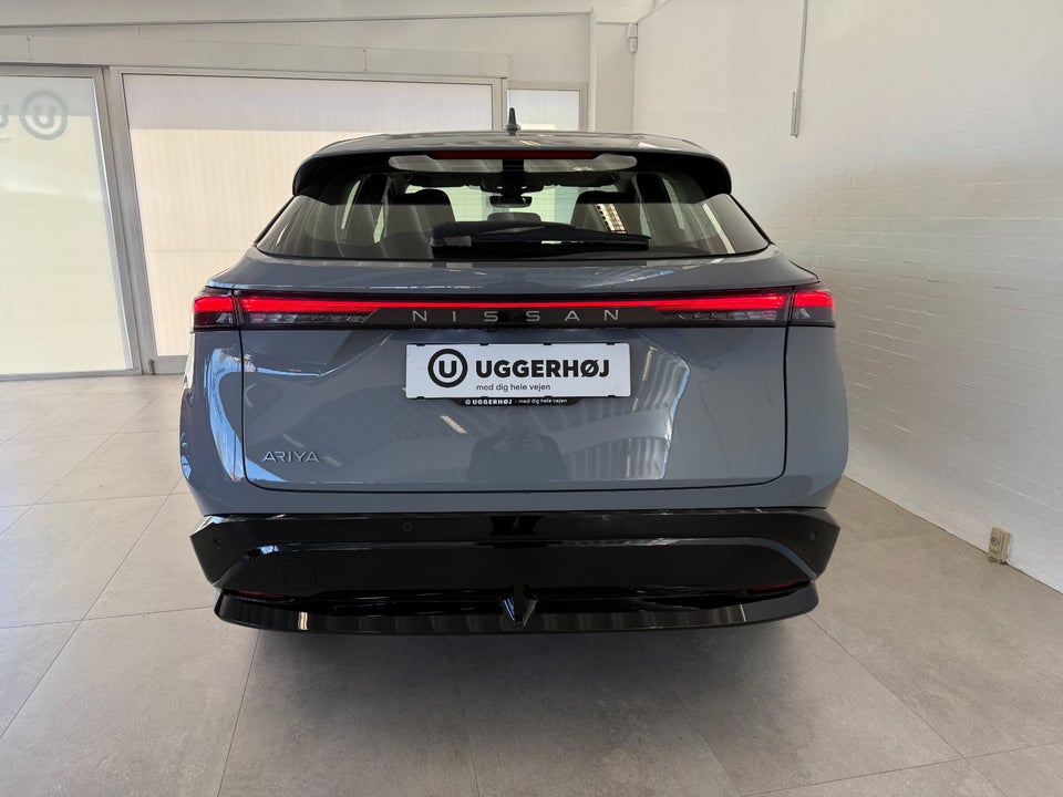 Nissan Ariya 63 Engage 5d