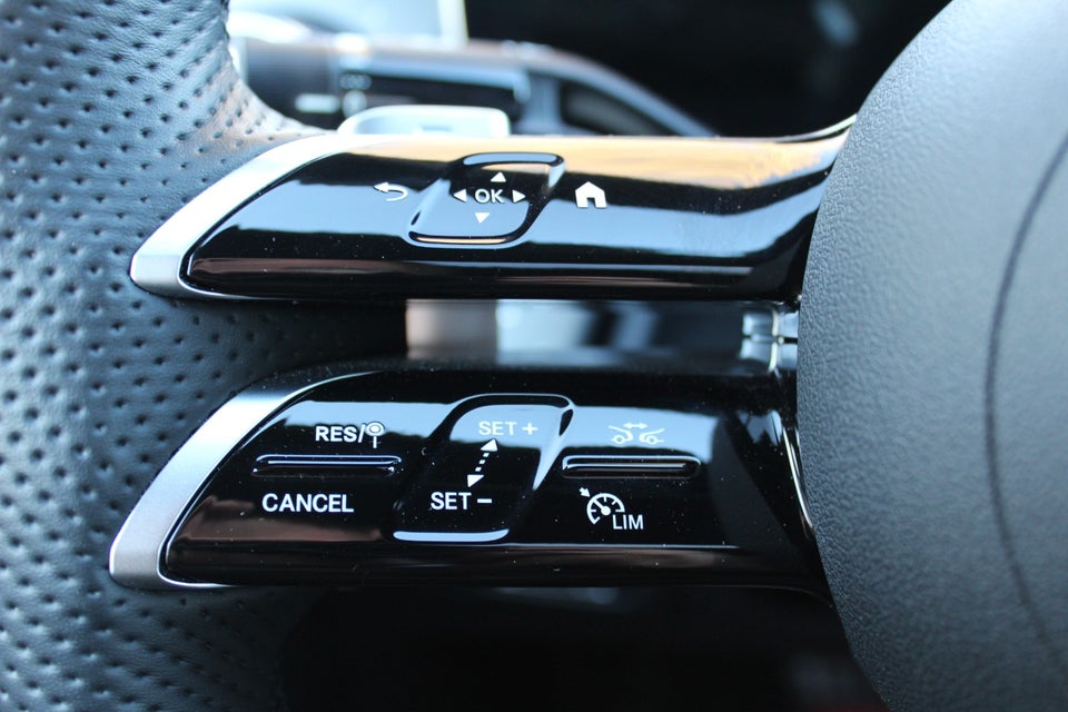 Mercedes EQE350 AMG Premium Plus 4Matic 4d