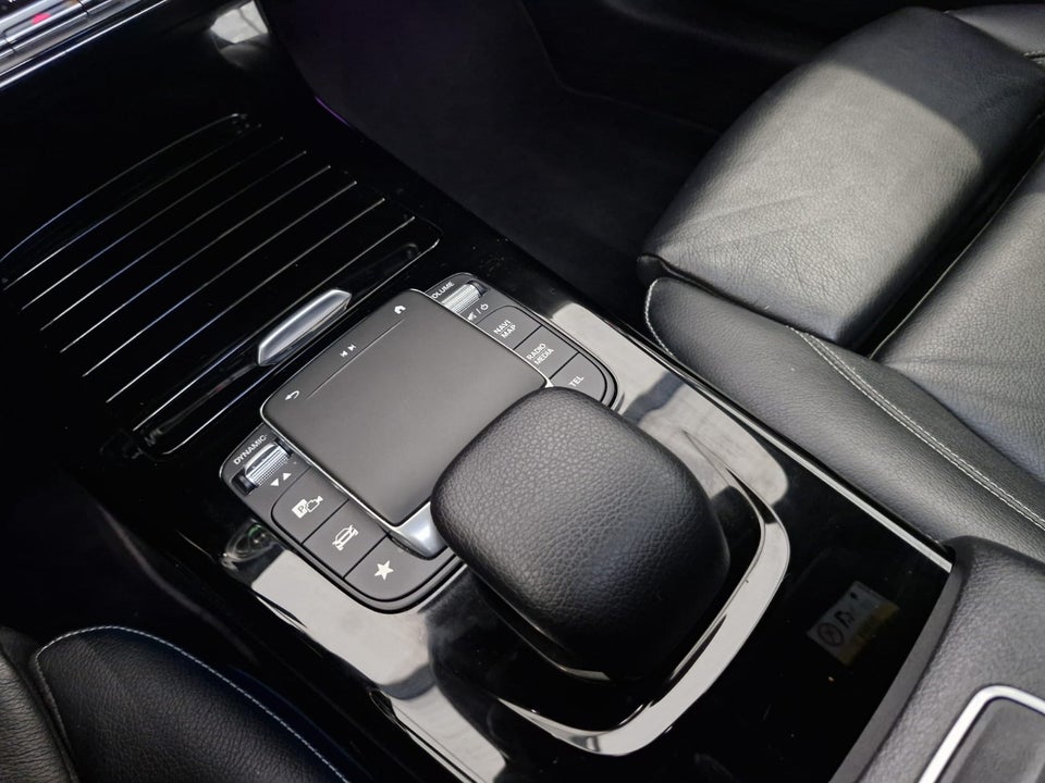 Mercedes A250 e 1,3 AMG Line aut. 4d