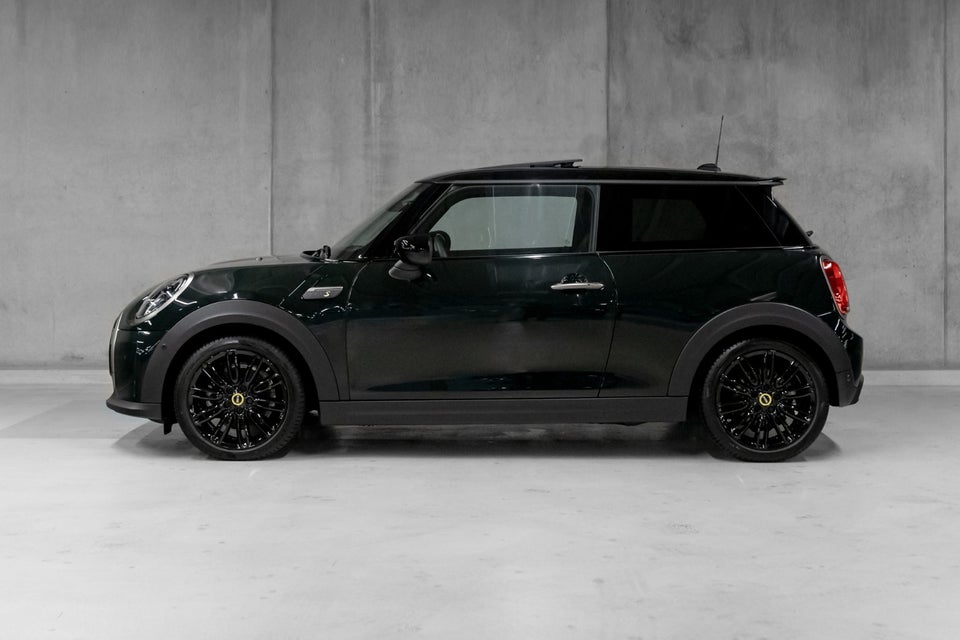 MINI Cooper SE Resolute Edition 3d