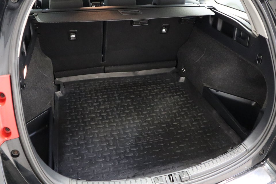 Toyota Auris 1,6 T2+ Comfort Touring Sports 5d