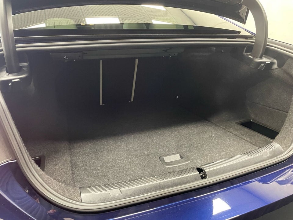 BMW i5 xDrive40 M-Sport 4d