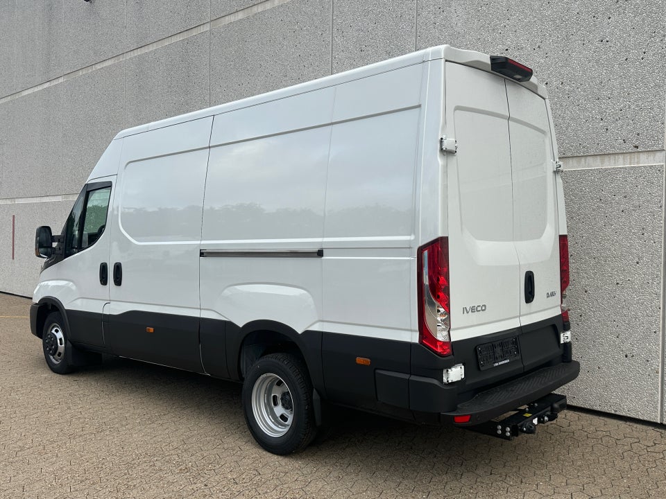Iveco Daily 3,0 35C18 12m³ Van AG8