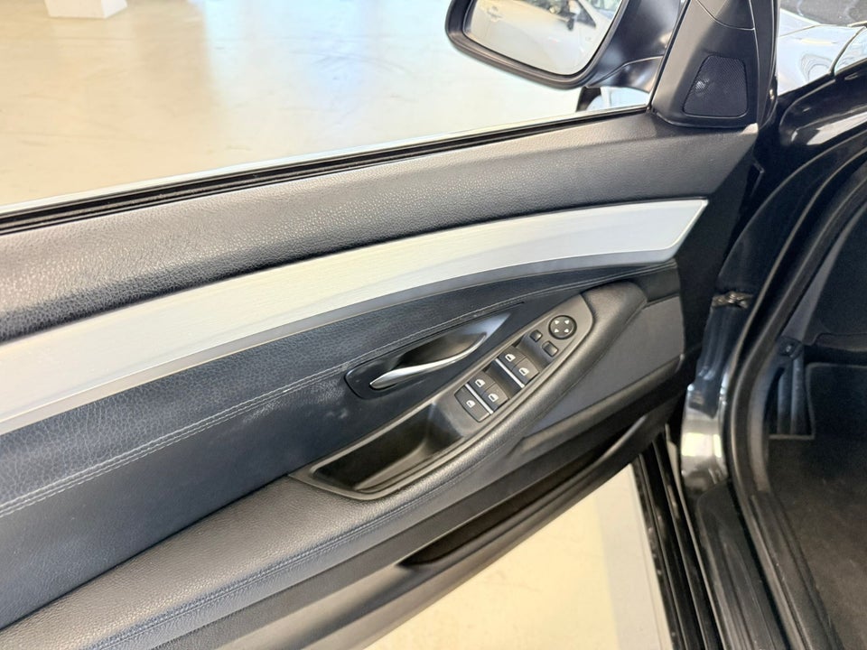 BMW 530d 3,0 Touring aut. 5d