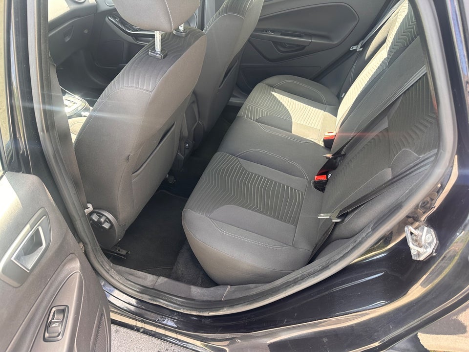 Ford Fiesta 1,0 SCTi 100 Titanium aut. 5d