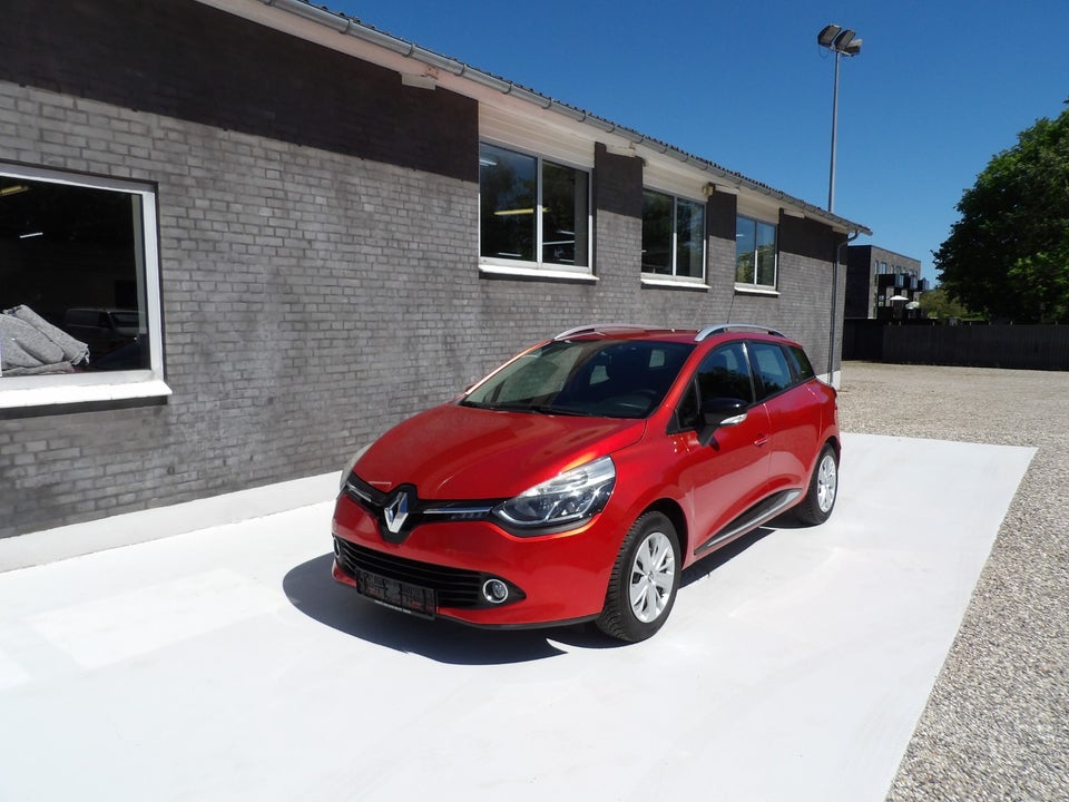Renault Clio IV 0,9 TCe 90 Expression Sport Tourer 5d