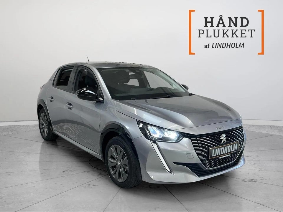 Peugeot e-208 50 Style 5d
