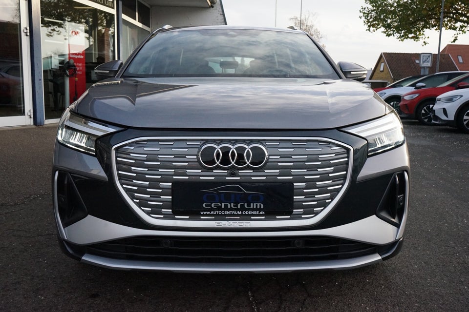 Audi Q4 e-tron 40 S-line 5d