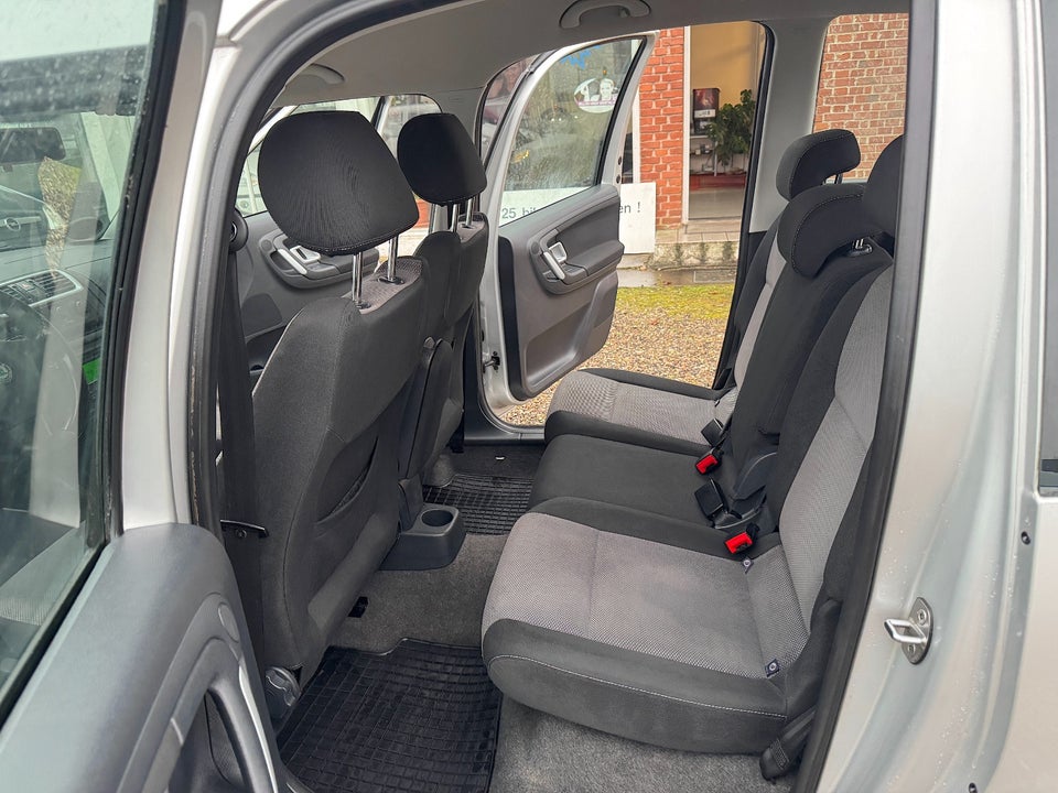 Skoda Roomster 1,4 16V Sport 5d