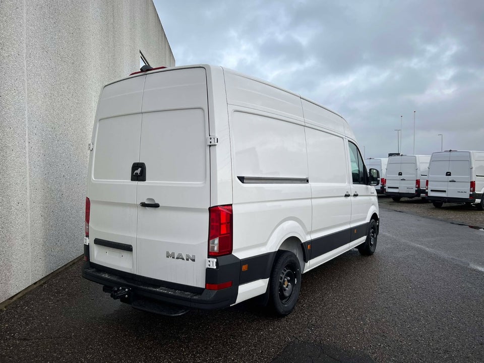 MAN TGE 2,0 3.180 Kassevogn L3H3 aut. FWD