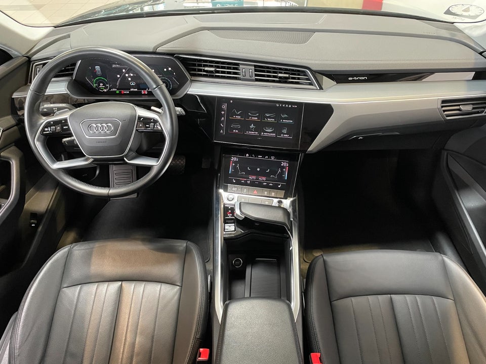 Audi e-tron 50 quattro 5d