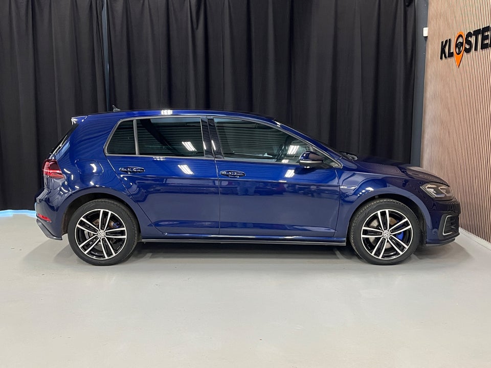 VW Golf VII 1,4 GTE DSG 5d