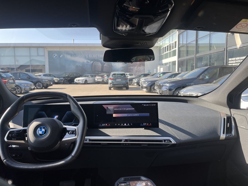 BMW iX xDrive40 Super Charged 5d