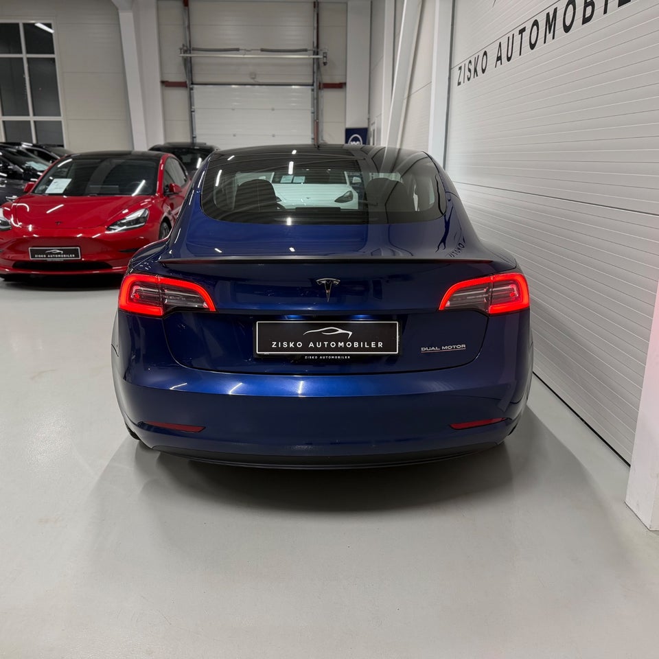 Tesla Model 3 Performance AWD 4d