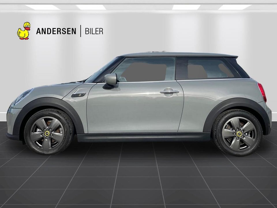 MINI Cooper SE Essential 3d