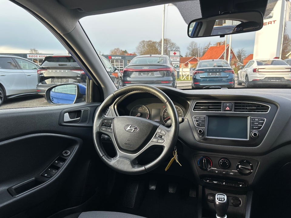 Hyundai i20 1,25 Style 5d