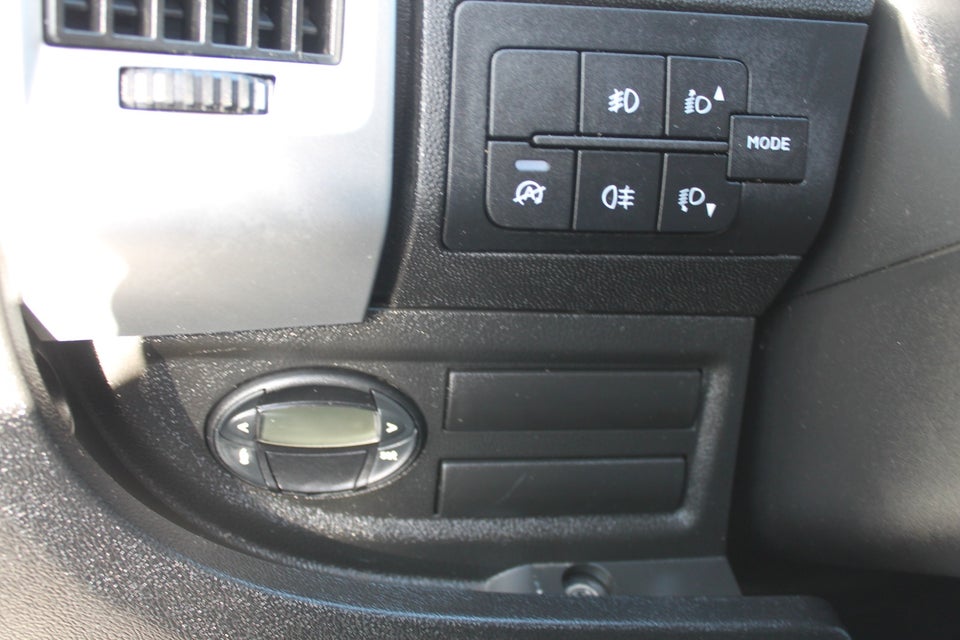 Peugeot Boxer 335 2,2 BlueHDi 165 L2H2 Ultimate