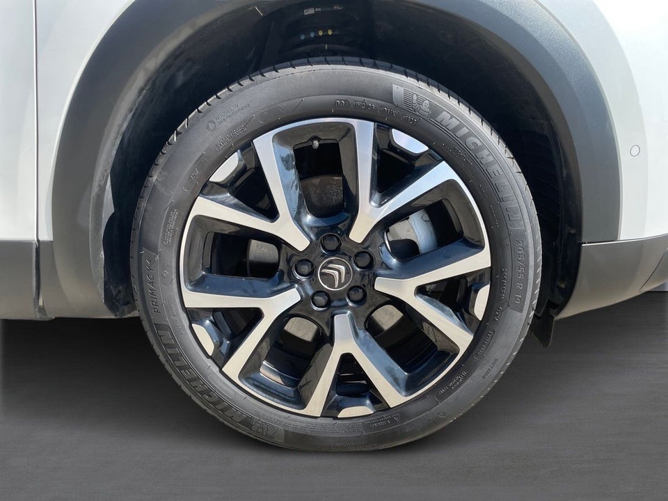 Citroën C5 Aircross 1,6 Hybrid Shine Sport EAT8 5d