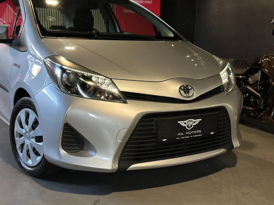 Toyota Yaris 1,5 Hybrid H2 Touch CVT 5d