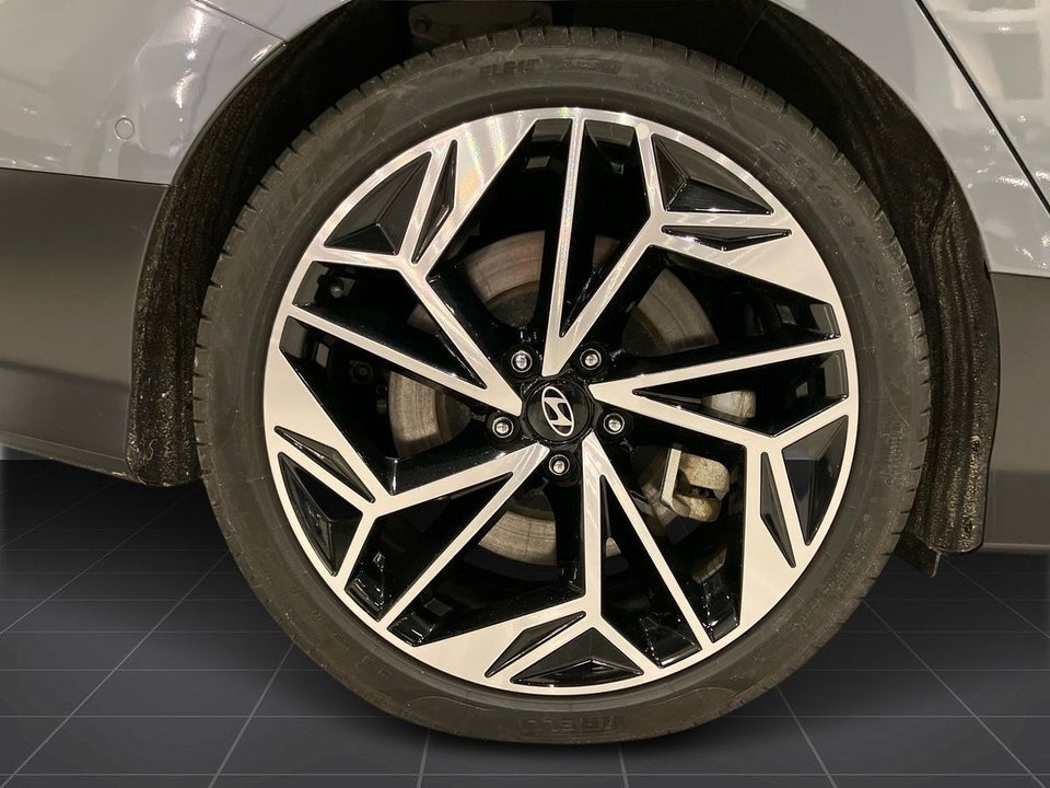 Hyundai Ioniq 6 77 Ultimate AWD 4d