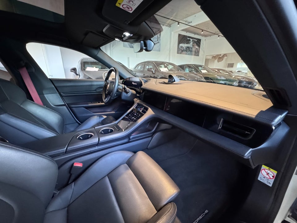 Porsche Taycan 4S Performance+ 4d