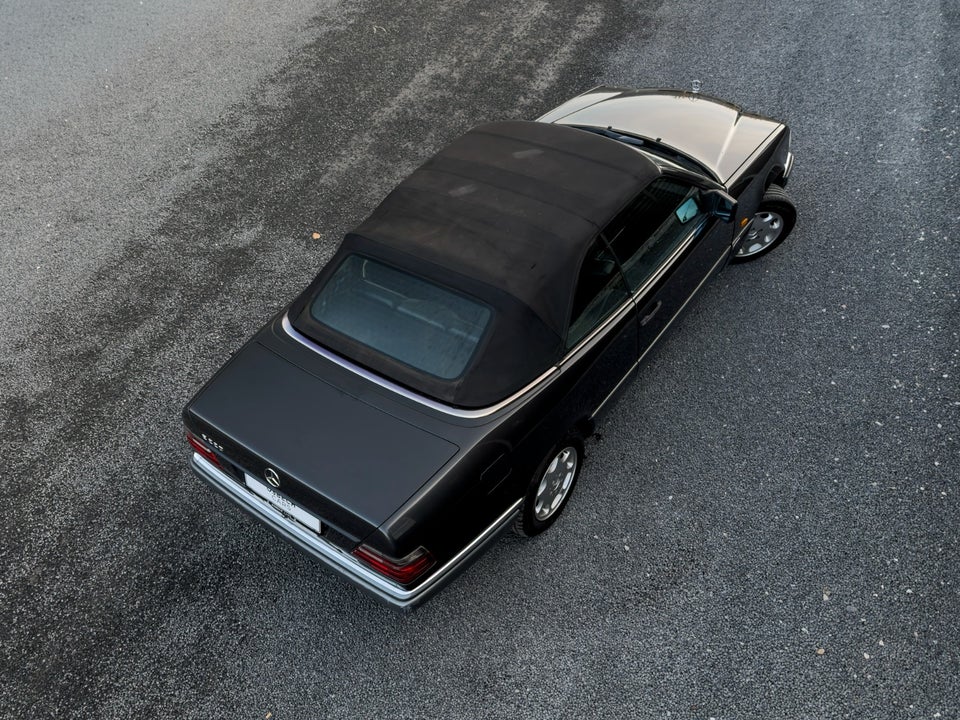 Mercedes E220 2,2 Cabriolet 2d