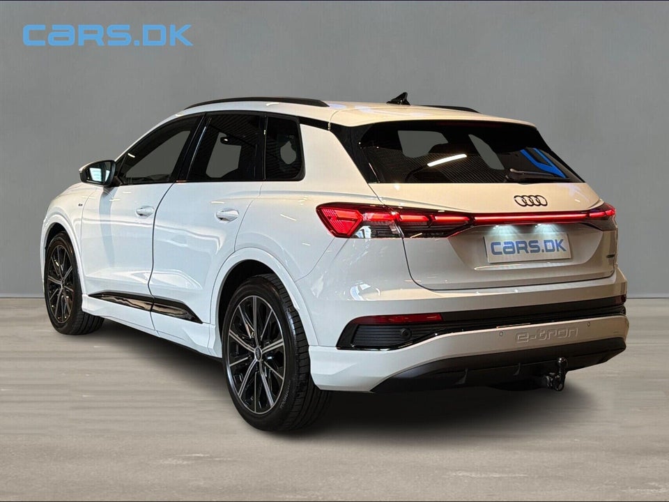 Audi Q4 e-tron 45 S-line Edition quattro 5d
