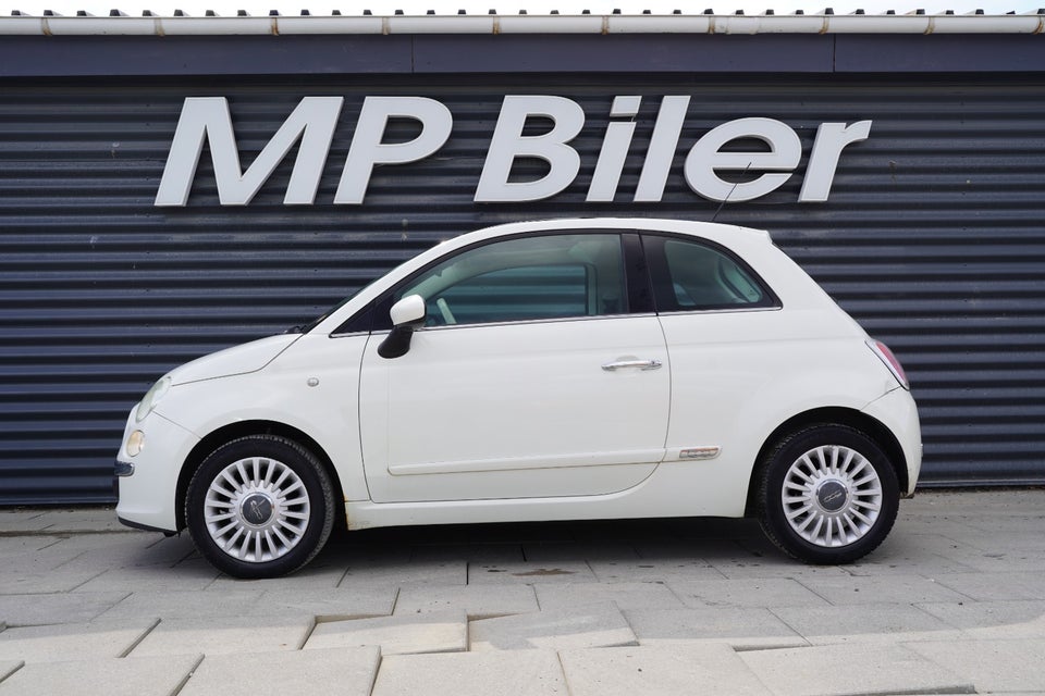 Fiat 500 1,3 MJT 75 Lounge 3d