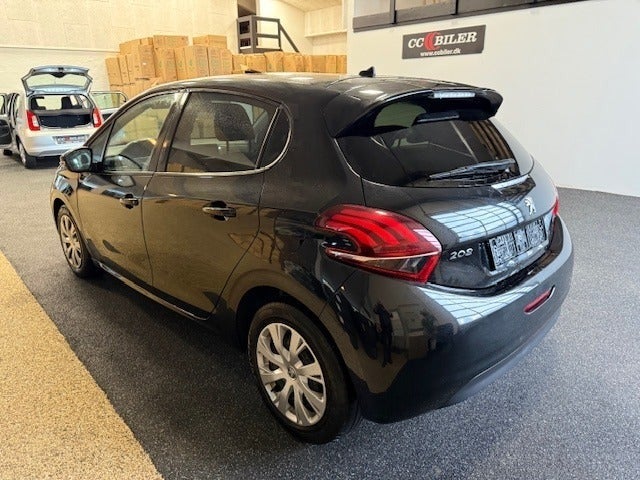 Peugeot 208 1,6 BlueHDi 100 Envy 5d