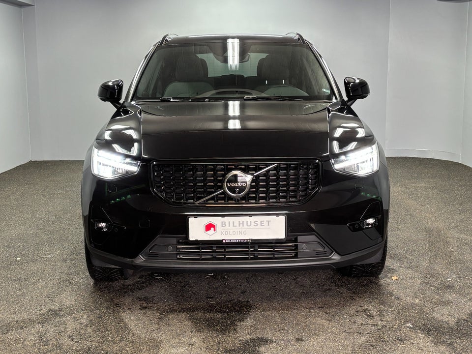 Volvo XC40 1,5 T4 ReCharge Plus Dark aut. 5d
