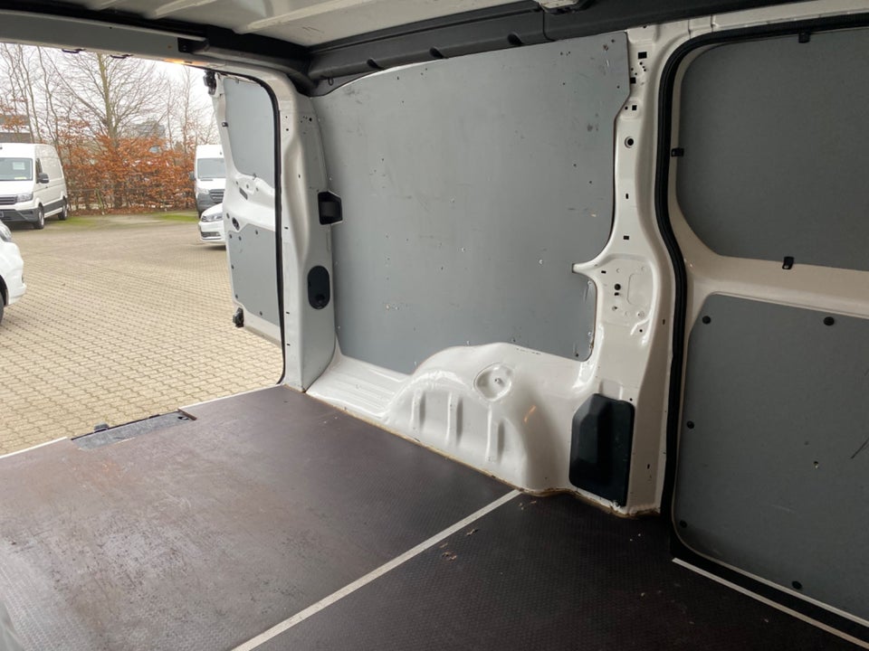 Peugeot Expert 2,0 BlueHDi 150 L3 Premium Van