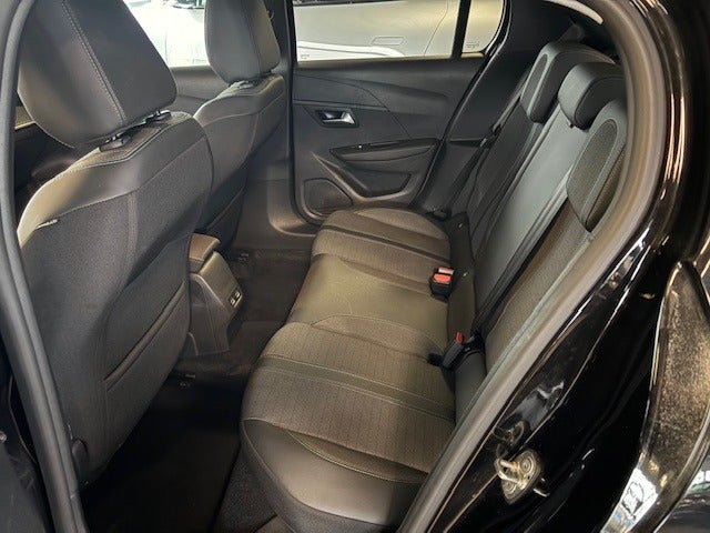 Peugeot e-208 50 Allure 5d