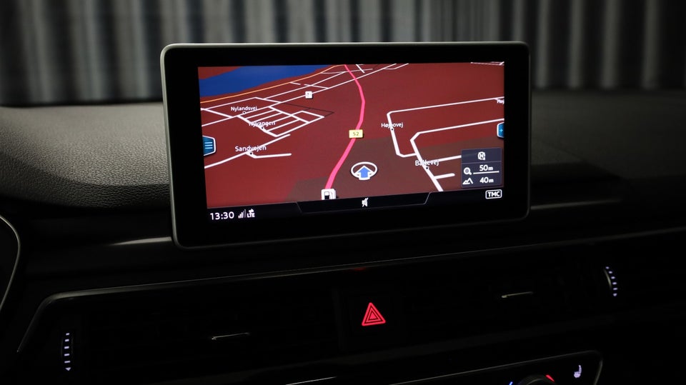 Audi A4 40 TFSi S-line Avant S-tr. 5d